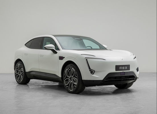 Pure Electric Avita 11 Auto a cinque posti High Performance Hatchback