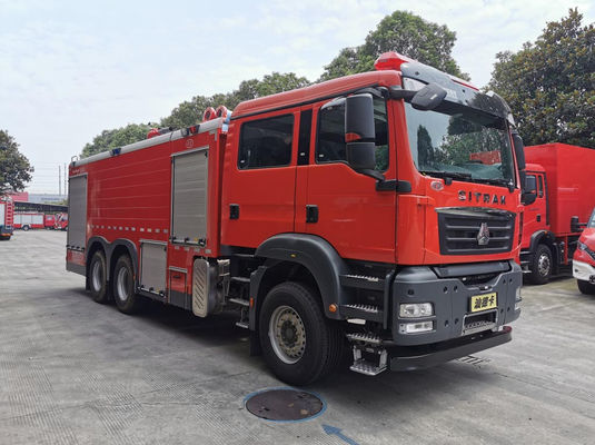 Un buon prezzo. 10m SINOTRUK Fum Fire Truck Truck di salvataggio antincendio Tre assi 10×2 in linea
